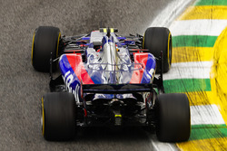 П'єр Гаслі, Scuderia Toro Rosso STR12