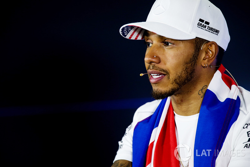 Lewis Hamilton (tetracampeón en 2017)