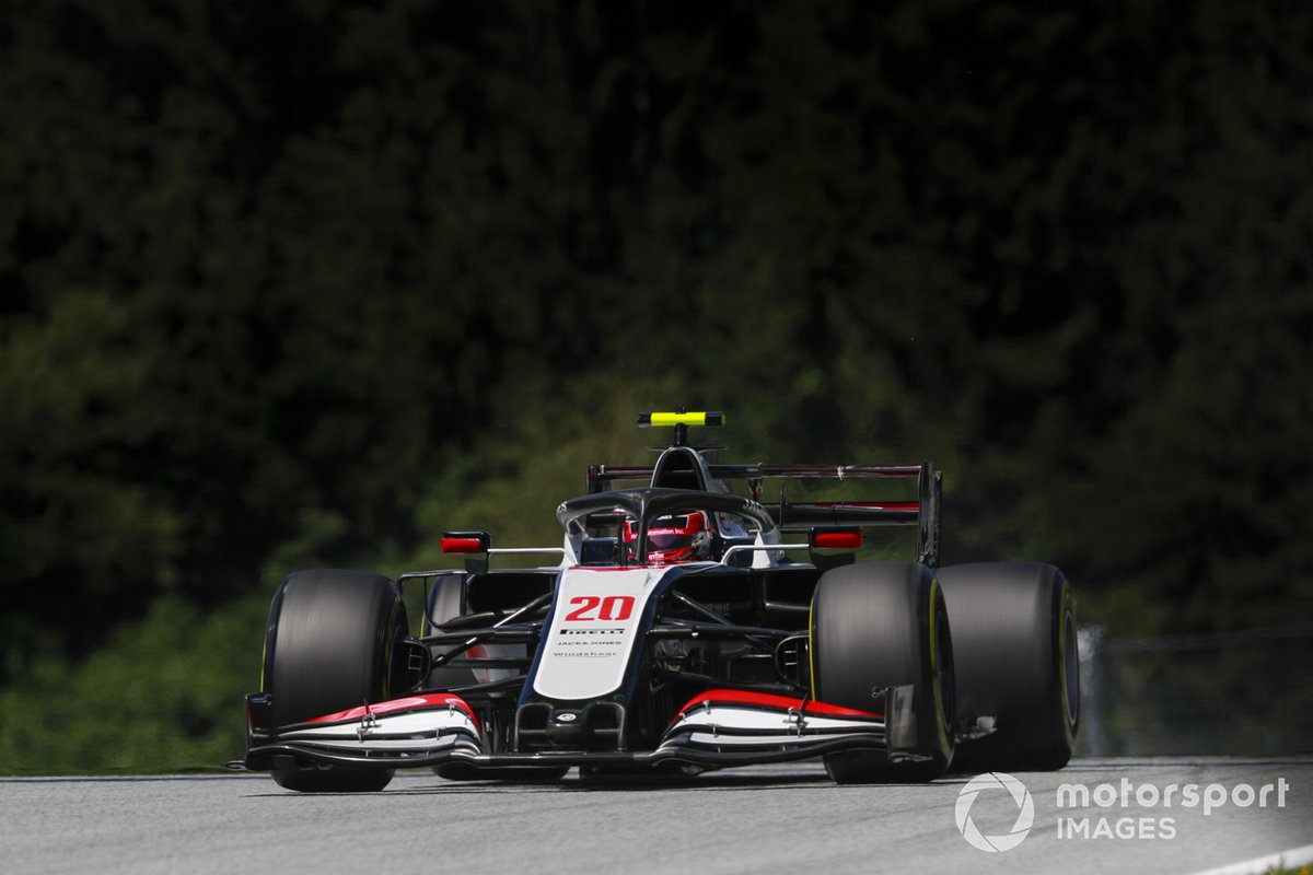 P18 Kevin Magnussen, Haas VF-20