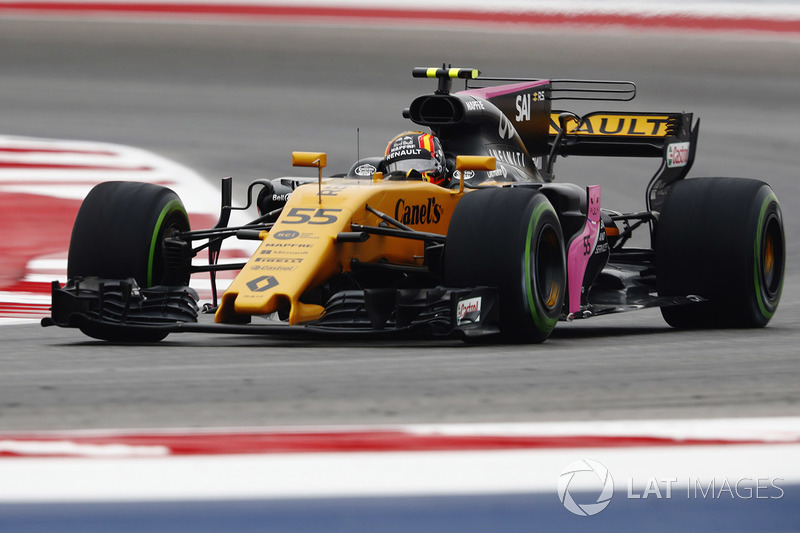 Карлос Сайнс, Renault Sport F1 Team RS17
