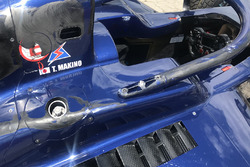 Damage to the car and halo of Tadasuke Makino