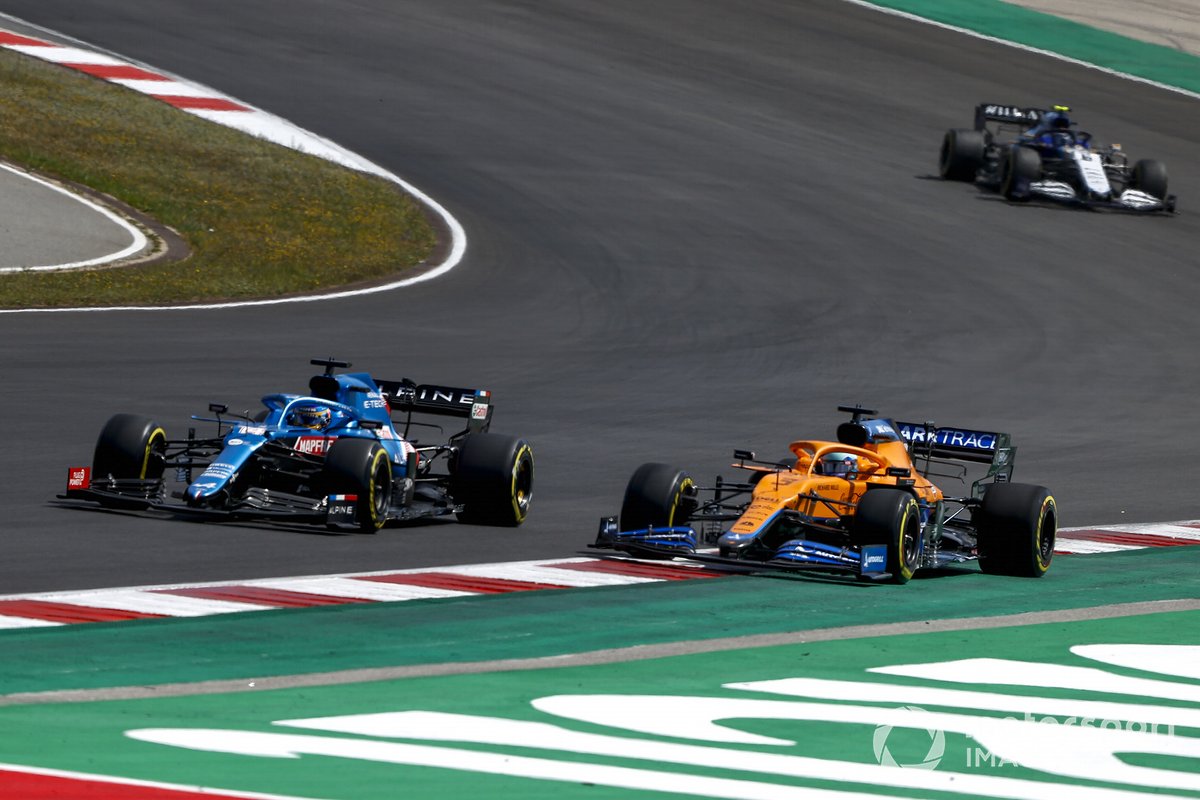 Fernando Alonso, Alpine A521, Daniel Ricciardo, McLaren MCL35M, and Nicholas Latifi, Williams FW43B