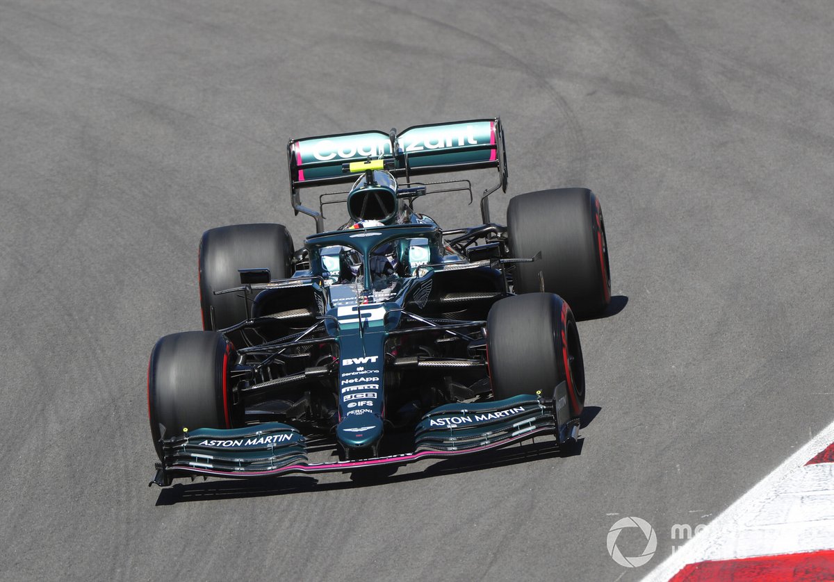 P10 Sebastian Vettel, Aston Martin AMR21