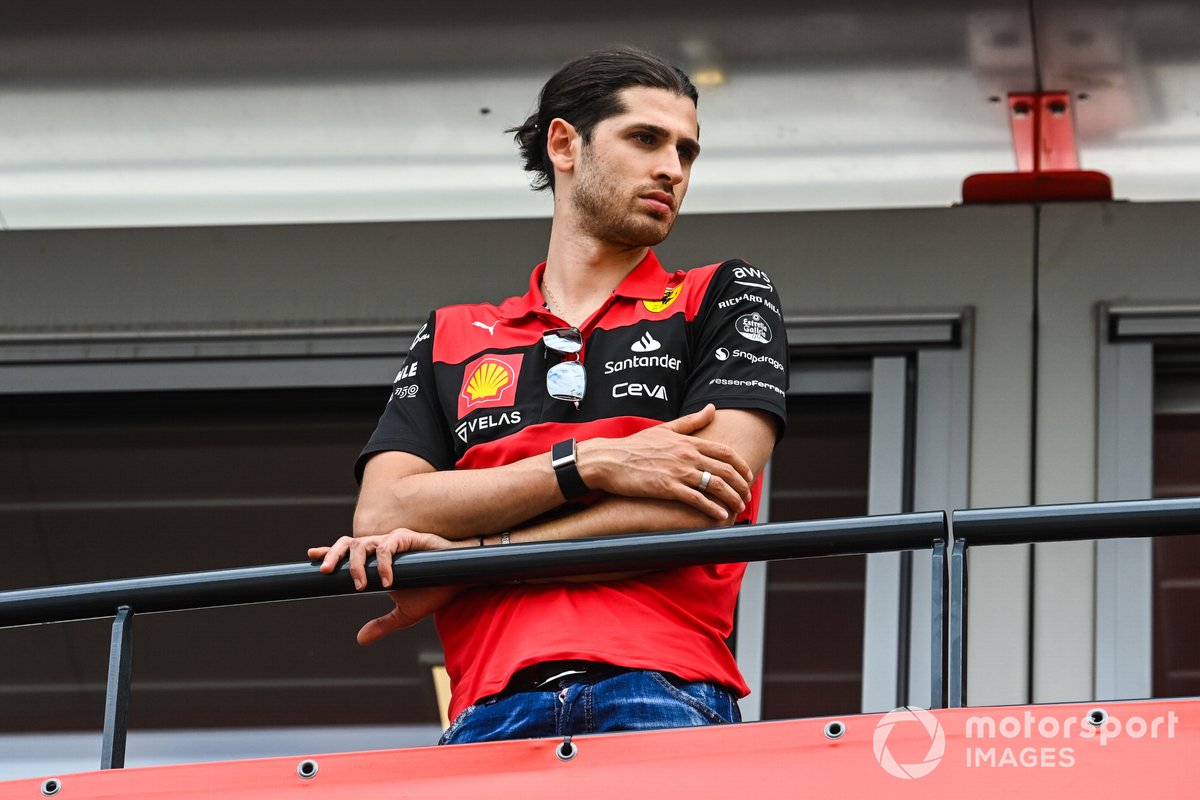 Antonio Giovinazzi, piloto de reserva de Ferrari en la F1 2022.
