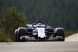 Marcus Ericsson, Sauber C36, with halo