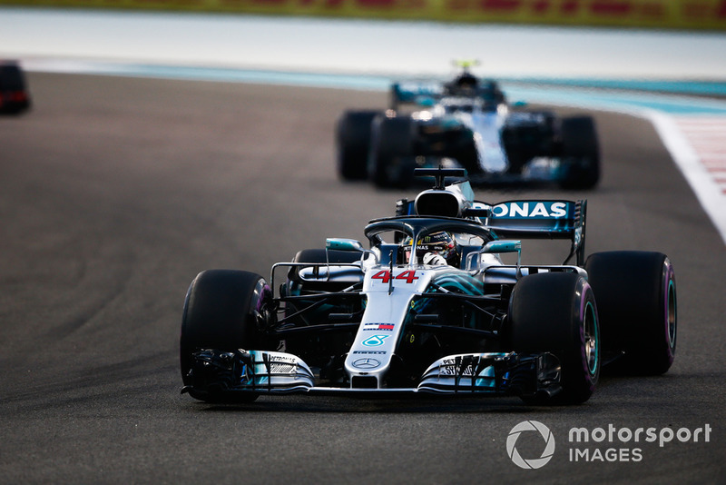 Lewis Hamilton, Mercedes AMG F1 W09 EQ Power+ leads Valtteri Bottas, Mercedes AMG F1 W09 EQ Power+