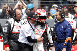 #5 Toyota Racing Toyota TS050 Hybrid: Kazuki Nakajima met Rob Leupen, Toyota Motorsport na het valle