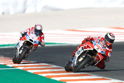 Хорхе Лоренсо, Ducati Team, Андреа Довіціозо, Ducati Team