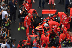 Sebastian Vettel, Ferrari SF71H, in griglia