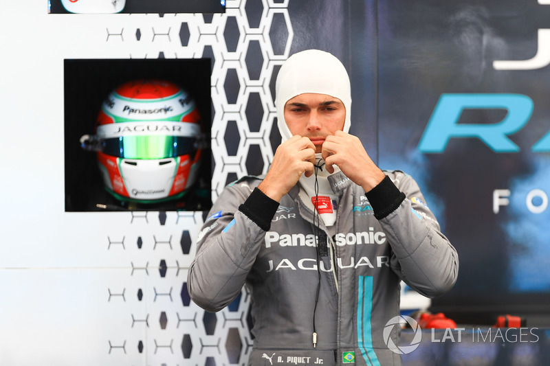 Nelson Piquet Jr., Jaguar Racing