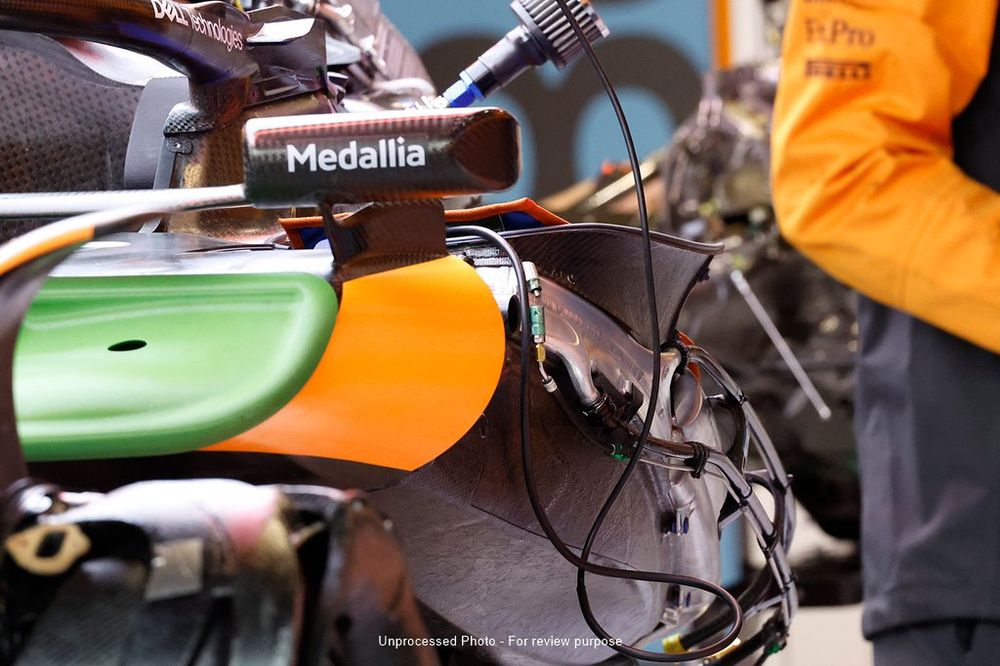 McLaren MCL60 detalles técnicos
