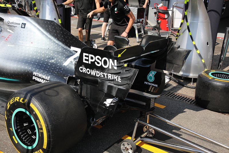 Mercedes AMG F1 W10 technical detail