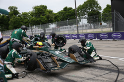 Spencer Pigot, Ed Carpenter Racing Chevrolet pit stop