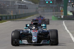 Lewis Hamilton, Mercedes AMG F1 W09