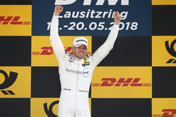 Podium: Race winner Edoardo Mortara, Mercedes-AMG Team HWA