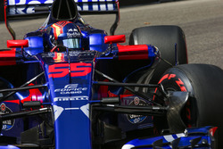Карлос Сайнс-молодший, Scuderia Toro Rosso STR12