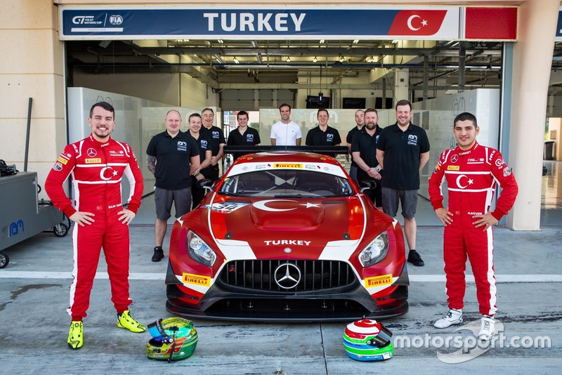 #34 Team Turkey, Salih Yoluç, Ayhancan Güven, Mercedes AMG GT3