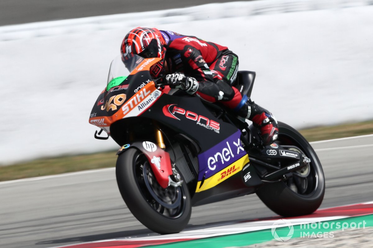 Jordi Torres, Pons Racing 40, kampiun Piala Dunia MotoE 2021, saat turun di Barcelona, Spanyol.