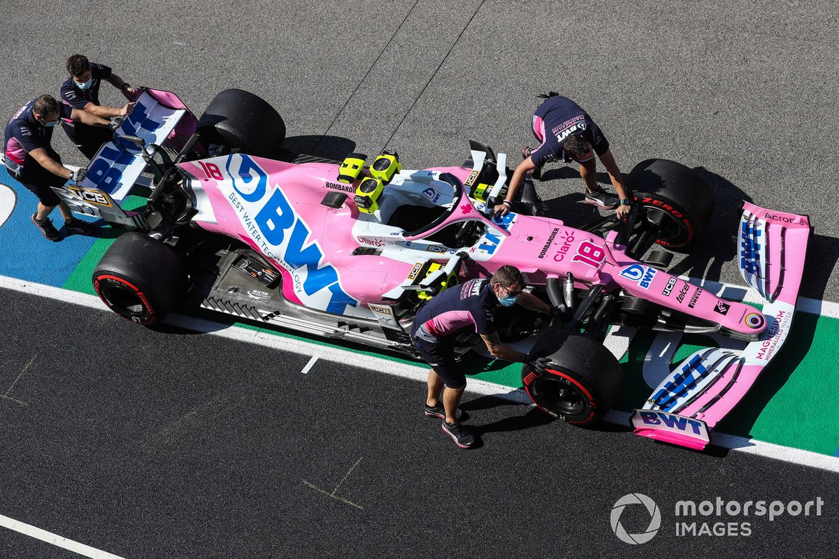 Mechanics with the car of Lance Stroll, Racing Point RP20