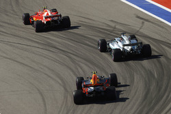 Kimi Räikkönen, Ferrari SF70H; Lewis Hamilton, Mercedes AMG F1 W08; Max Verstappen, Red Bull Racing