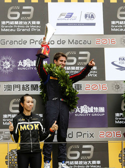 Podyum: 1. António Felix da Costa, Carlin Dallara Volkswagen