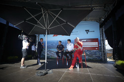 Christian Horner, Takım Patronu, Red Bull Racing, Toto Wolff, Direktör, Mercedes AMG, ve Maurizio Ar
