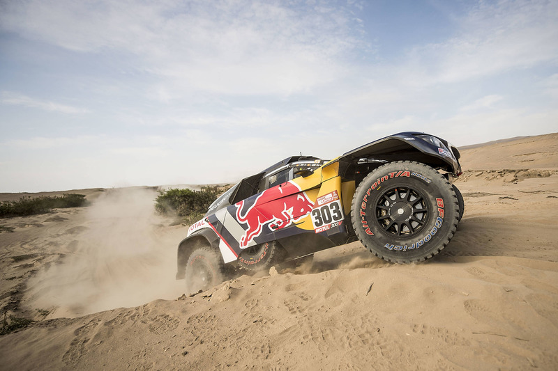 #303 Peugeot Sport Peugeot 3008 DKR: Карлос Сайнс, Лука Крус