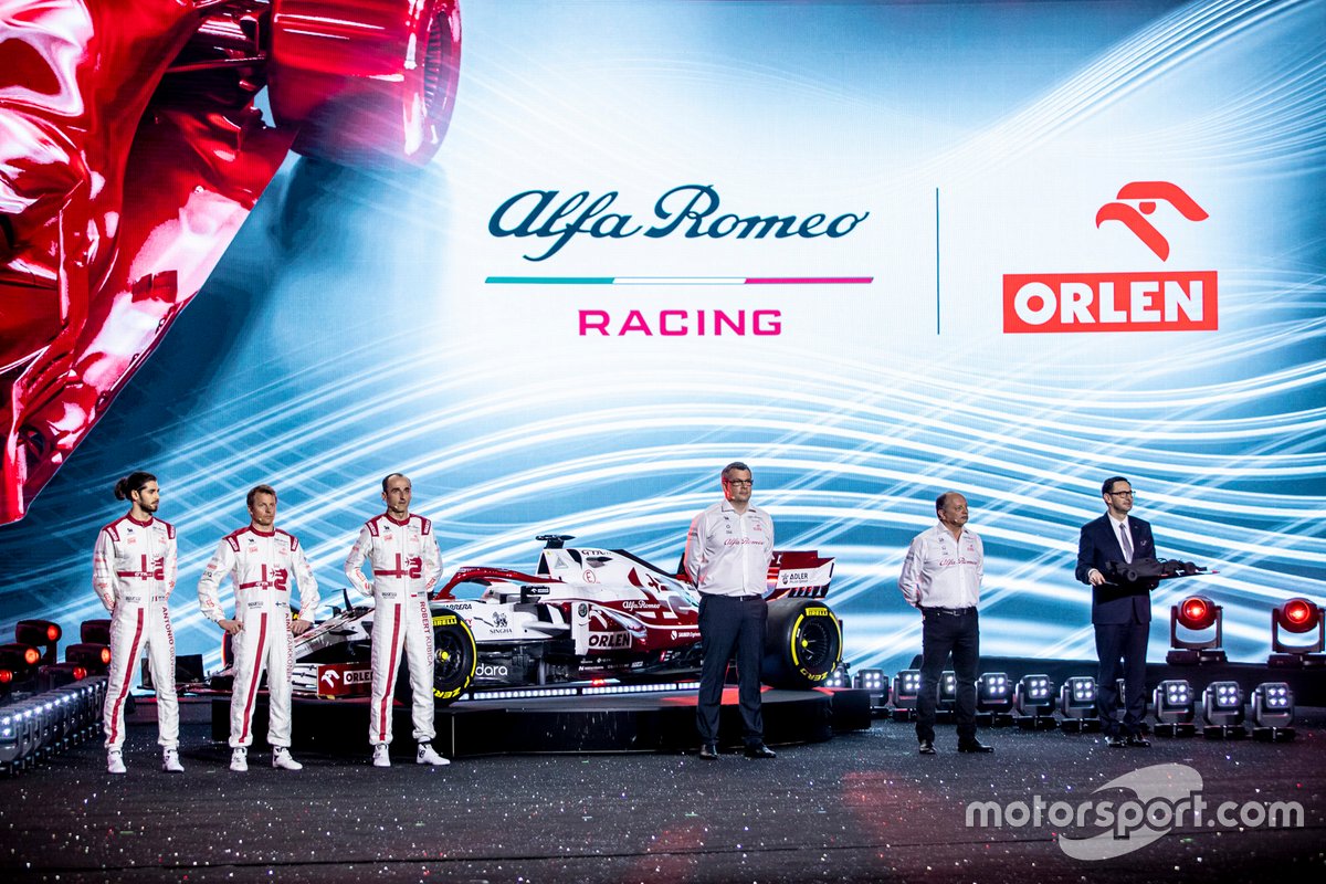 Antonio Giovinazzi, Kimi Raikkonen, Robert Kubica, Alfa Romeo Racing, Daniel Obajtek, PKN Orlen/PDG, Frédéric Vasseur, Team Principal, Jan Monchaux, Directeur Technique