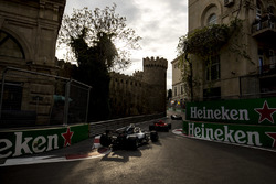 Льюіс Хемілтон, Mercedes AMG F1 W09