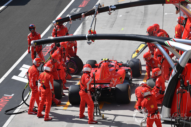 Кімі Райкконен, Ferrari SF71H, піт-стоп