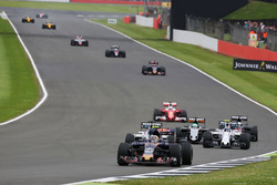 Carlos Sainz Jr., Scuderia Toro Rosso STR11
