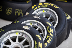 Pirelli tyres