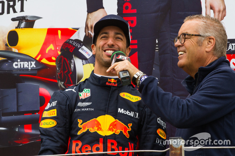A Red Bull zandvoorti F1-es parádéja