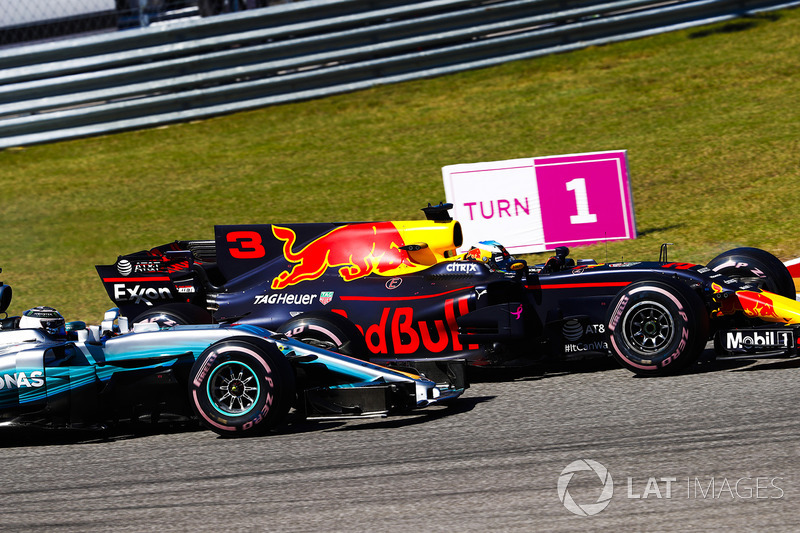 Даніель Ріккардо, Red Bull Racing RB13, Валттері Боттас, Mercedes AMG F1 W08