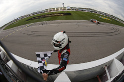 Yarış galibi Christopher Bell, Joe Gibbs Racing Toyota
