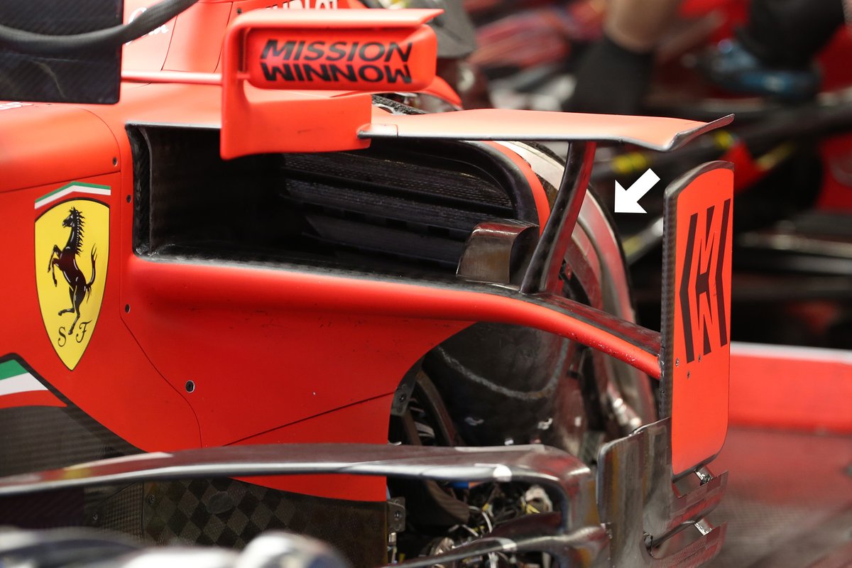 Воздухозаборники понтонов Ferrari SF1000