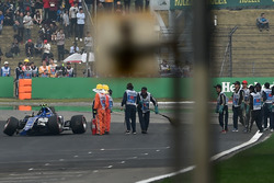 Unfall: Antonio Giovinazzi, Sauber C36