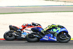 Valentino Rossi, Yamaha Factory Racing, Andrea Dovizioso, Ducati Team