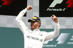 Podium: winner Lewis Hamilton, Mercedes AMG F1