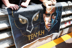 Lewis Hamilton, Mercedes AMG F1, mit Fans
