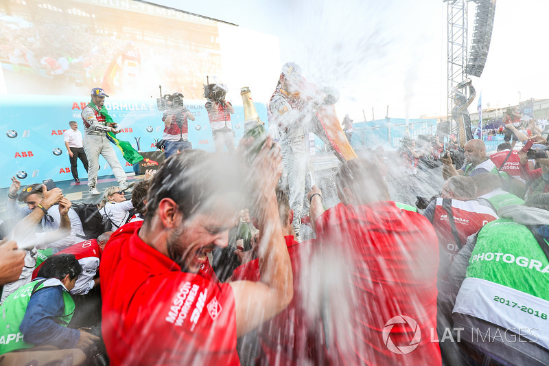 Jean-Eric Vergne, Techeetah, places 3rd, Lucas di Grassi, Audi Sport ABT Schaeffler, places 2nd, Daniel Abt, Audi Sport ABT Schaeffler, wins the Berlin ePrix