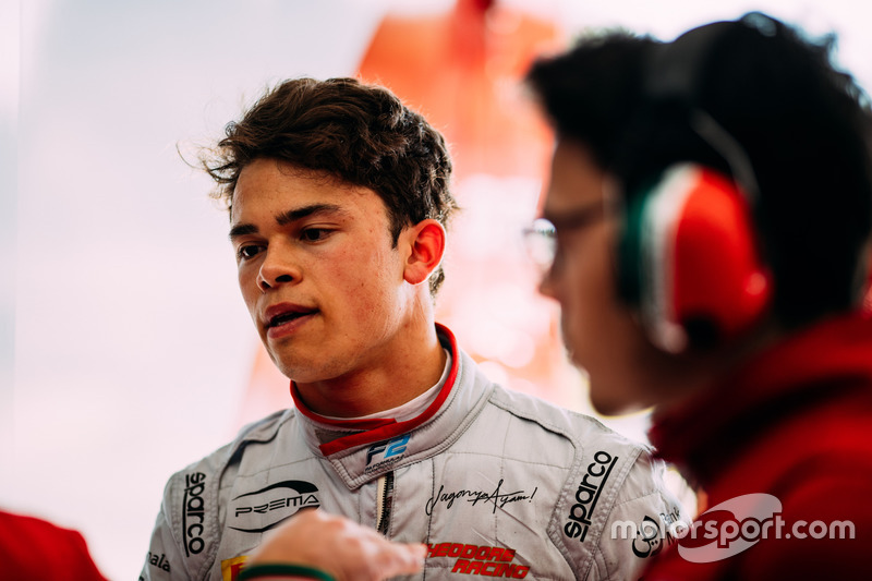 Prema Theodore Racing: <img src="https://cdn-1.motorsport.com/static/img/cfp/0/0/0/100/151/s3/netherlands-2.jpg" alt="" width="20" height="12" /> Ник де Врис (№4)
