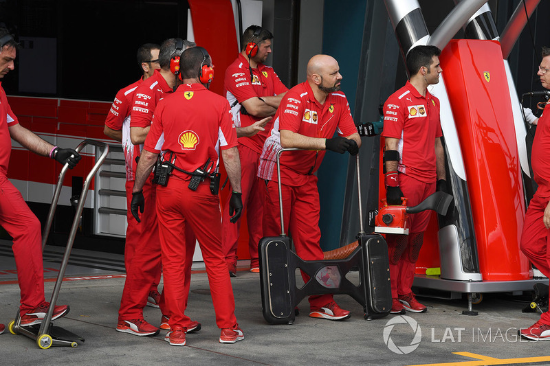 Ferrari SF-71H mechanics