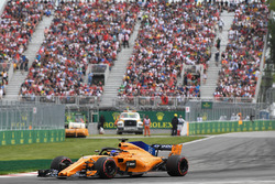 Fernando Alonso, McLaren MCL33;