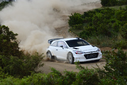 Test Hyundai i20 WRC 2017