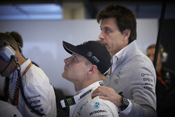 Valtteri Bottas, Mercedes AMG F1, with Toto Wolff, Executive Director Mercedes AMG F1
