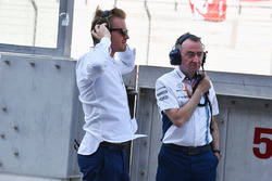 Nico Rosberg, Mercedes-Benz Ambassador and Paddy Lowe, Williams Shareholder and Technical Director