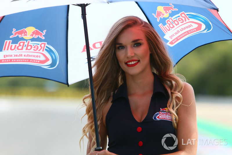 Grid girl