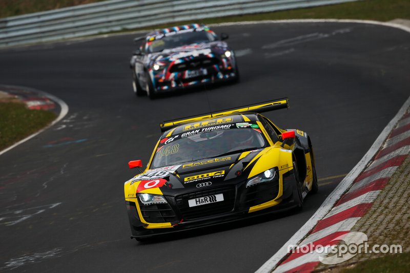 #148 Audi R8 LMS BE: Bernhard Henzel, Rahel Frey