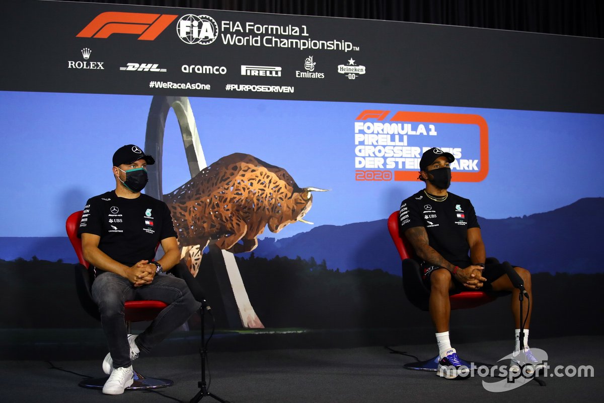 Valtteri Bottas, Mercedes-AMG Petronas F1 and Lewis Hamilton, Mercedes-AMG Petronas F1 in the press conference